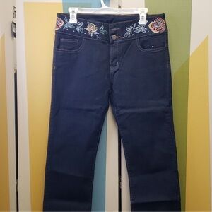 Govinna Dark Wash Low Rise Straight Leg Jeans 11/14 new with no tag